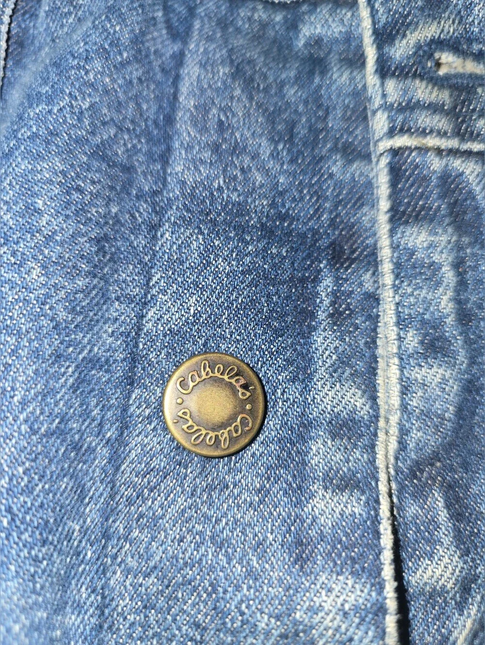 Cabelas mens size